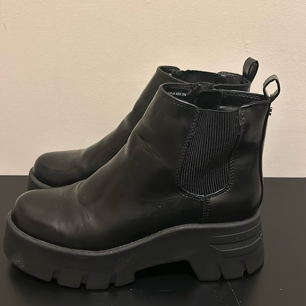 Worn Sam& Libby  booties